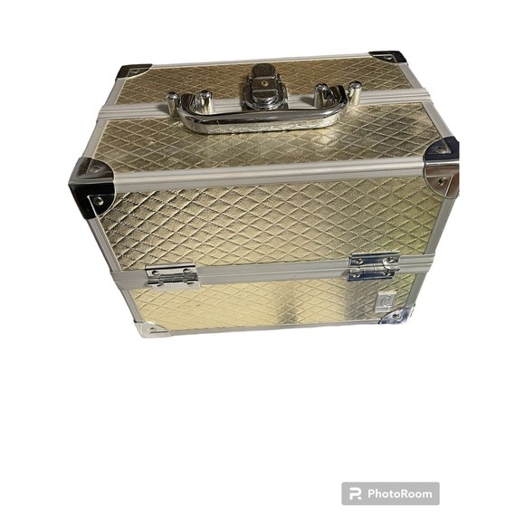 Caboodles gold color tone Makeup train Case - Picture 2 of 4